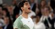 Roland-Garros Alcaraz a terrassé Tsitsipas et jouera Djokovic en demies