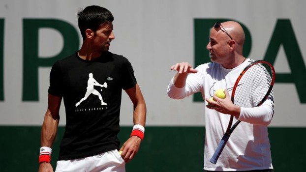 Andre Agassi se livre sur sa collaboration avec Djokovic