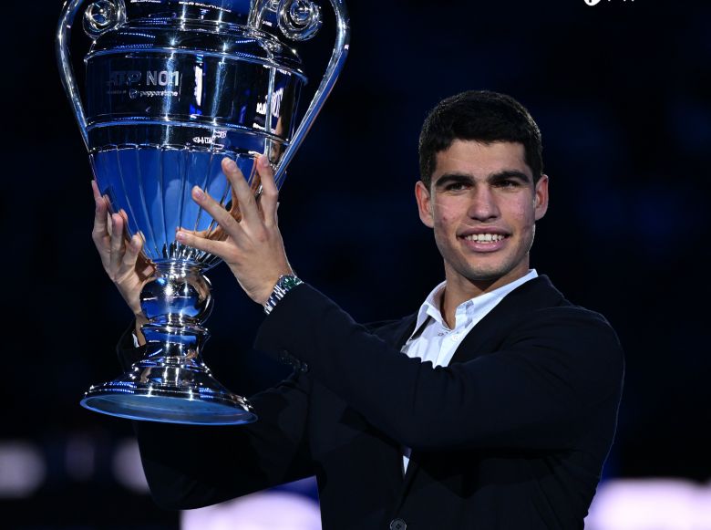 Carlos Alcaraz, n°1 mondial jusqu'en 2023 : «C'est incroyable...»