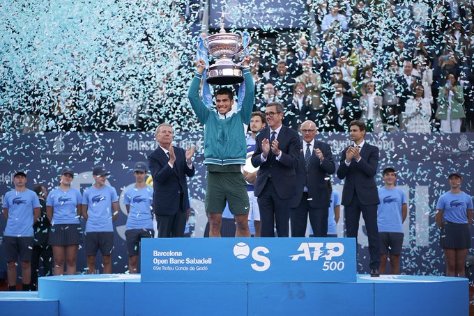 ATP - Barcelone - Carlos Alcaraz nouveau numéro 9 à 18 ans et neuf mois!