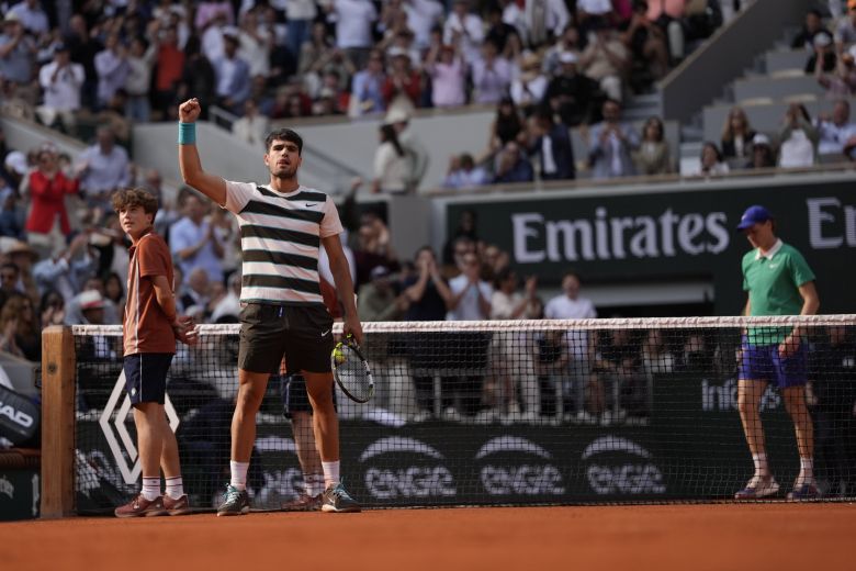 https://www.tennisactu.net/photo/news/images/ALCARAZ%20Carlos/%40rolandgarros%20alcaraz%20sinner%202025finale.jpeg