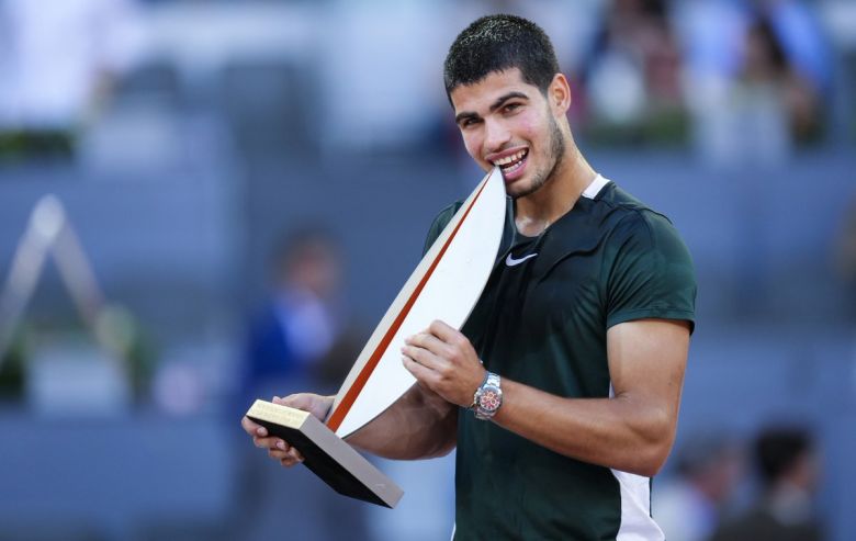 Alcaraz terrasse Zverev et remporte son 2e Masters 1000