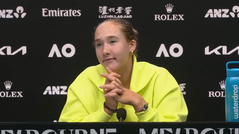 Open d'Australie : Mirra Andreeva n'a "pas pensé" à changer de nationalité  #AusOpen #AO26 #Russie #Andreeva #Ukraine