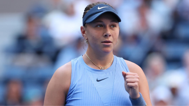 https://www.tennisactu.net/photo/news/images/ANISIMOVA%20Amanda/Anisimova%20US%20Open%20QF.png