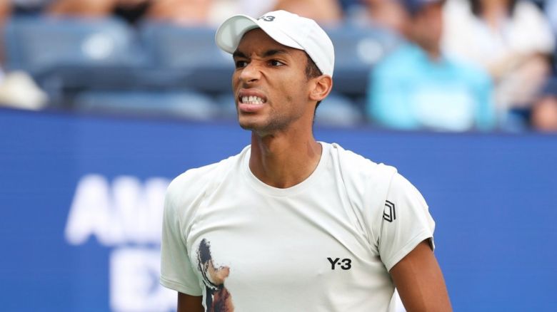 https://www.tennisactu.net/photo/news/images/AUGER%20ALIASSIME%20Felix/%40usopen%20QF-1920x1080.jpg
