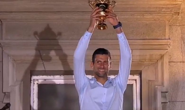 Wimbledon - Novak Djokovic a été accueilli en roi à Belgrade lundi soir