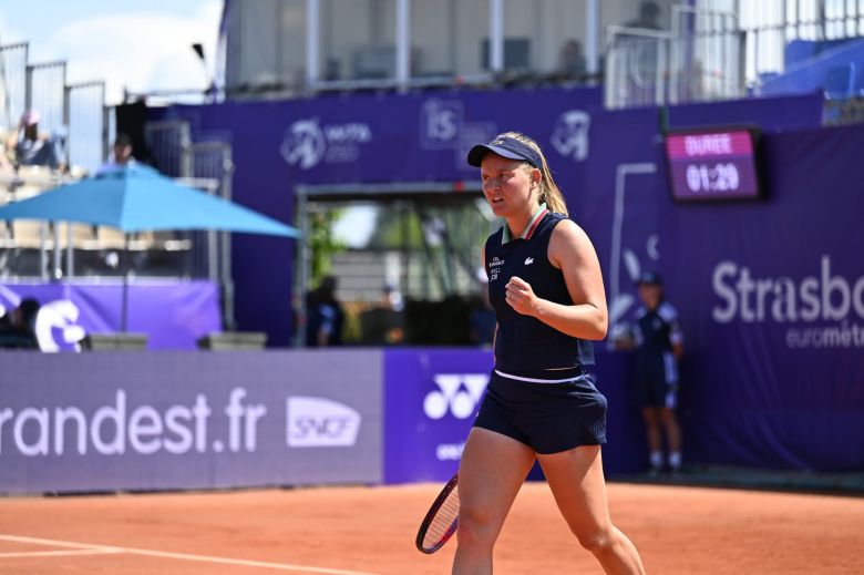 Fiona Ferro gagne 90 places après sa finale en Suisse