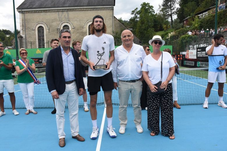 https://www.tennisactu.net/photo/news/images/GAUTIER%20Alexis/543547725_1349738453819776_8712701660353663499_n.jpg