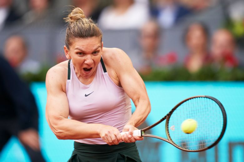 Halep rejoint Jabeur en quarts, Anisimova sort Azarenka