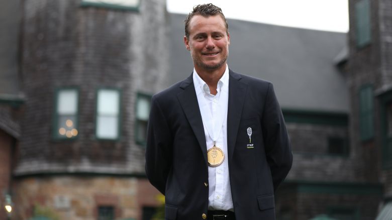 Hewitt critique Kyrgios sur son manque de communication