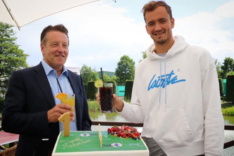 ATP - Daniil Medvedev, a récupéré le numéro 1 : 'Je l'ai mérité !'