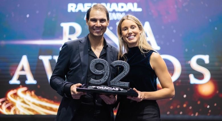 Dans son académie, Rafael Nadal a reçu un trophée «très spécial»