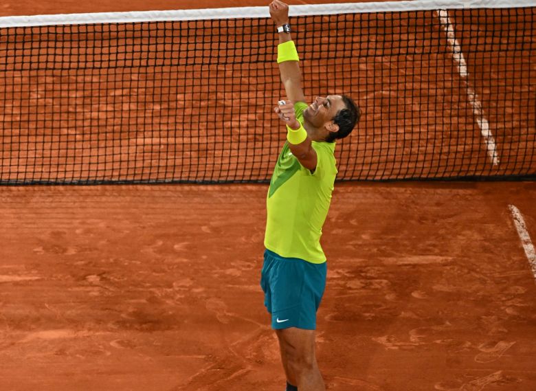 Nadal mate Djokovic en 4h12 et fonce sur Zverev en demies