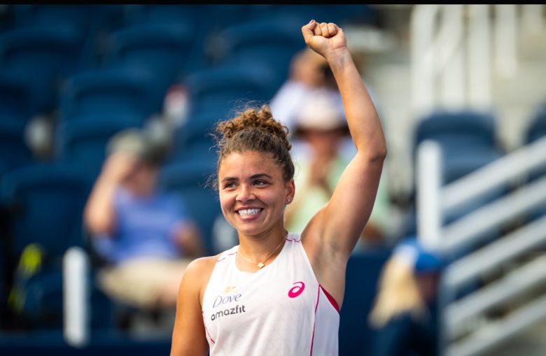 https://www.tennisactu.net/photo/news/images/PAOLINI%20Jasmine/Paolini%20QF%20cincy%40JasminePaolini.png