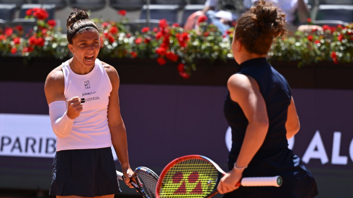 https://www.tennisactu.net/photo/news/images/PAOLINI%20Jasmine/errani%20paolini%20%40InteBNLdItalia.PNG