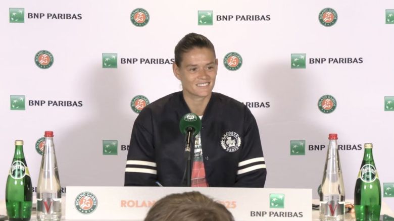 https://www.tennisactu.net/photo/news/images/PAQUET%20Chlo%C3%A9/%40RolandGarros.jpeg