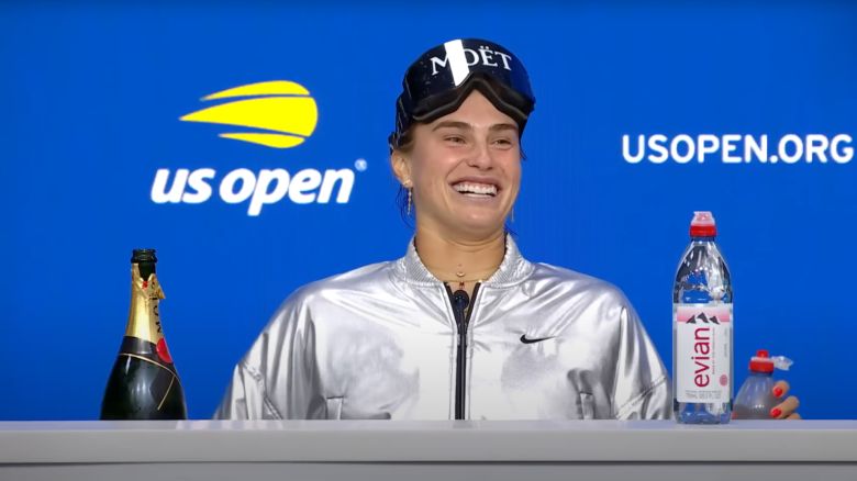 https://www.tennisactu.net/photo/news/images/SABALENKA%20Aryna/%40usopen%20sabalenka%20titre%20conf.jpg