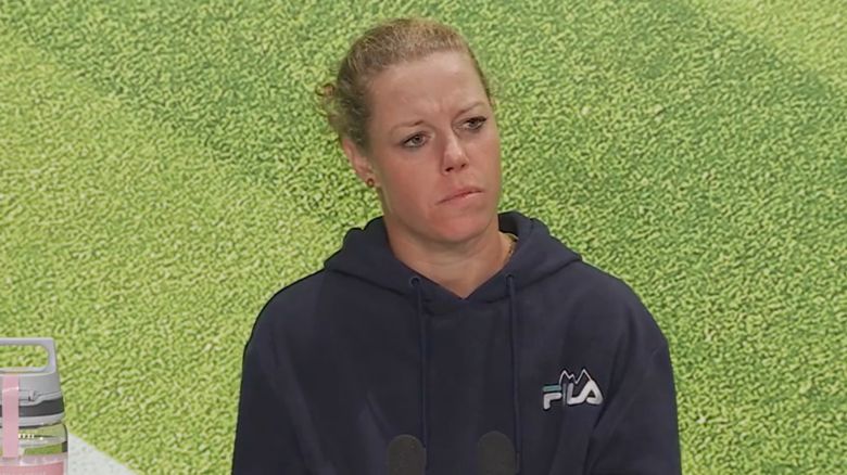 https://www.tennisactu.net/photo/news/images/SIEGEMUND%20Laura/%40Wimbledon%20siegemund%20conf8e25.jpg