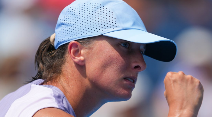 https://www.tennisactu.net/photo/news/images/SWIATEK%20Iga/%40cincytennis.PNG