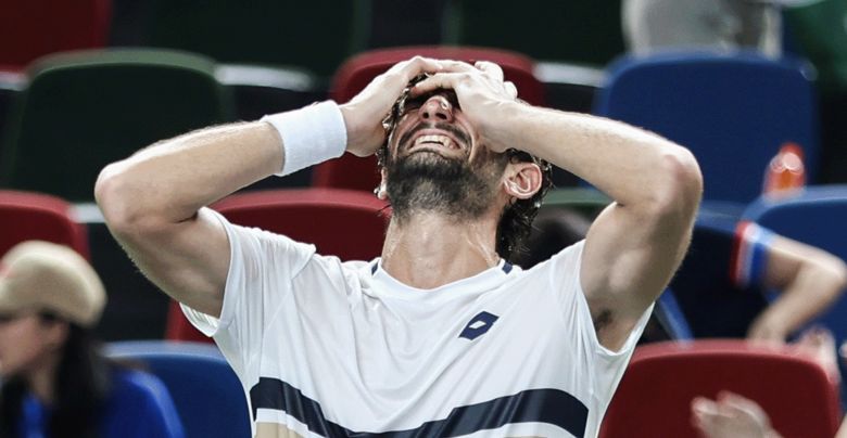 https://www.tennisactu.net/photo/news/images/VACHEROT%20Valentin/%40SH_RolexMasters%20Vacherott%20victorie.png