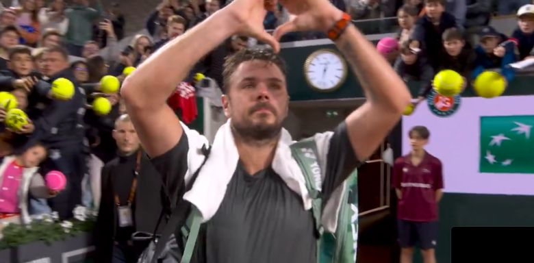 Les larmes de Stan Wawrinka au moment de quitter Roland-Garros