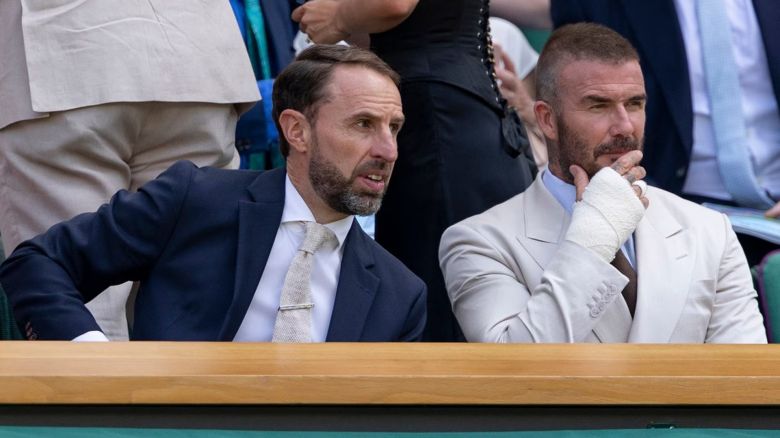 https://www.tennisactu.net/photo/news/images/WIMBLEDON/%40Wimbledon%20beckham%20southgate.jpg